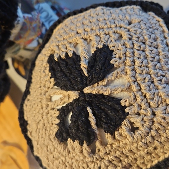 Crochet Bucket Hat with Butterfly Design & Short Ruffles main image 5